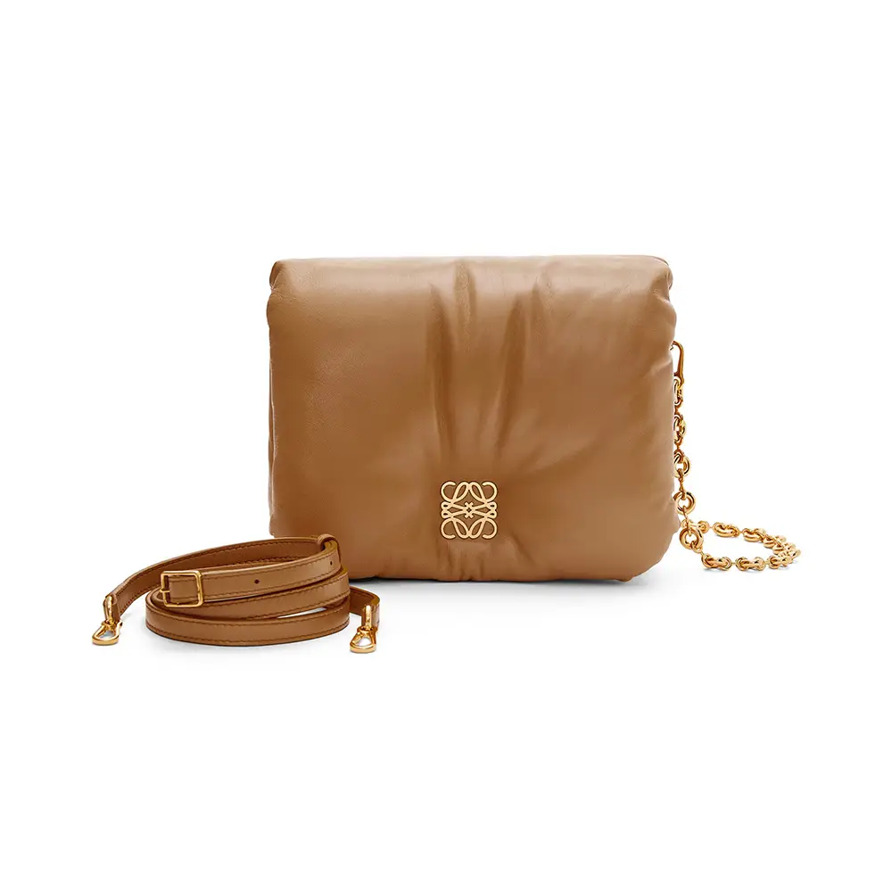 ロエベ LOEWE goya puffer bag Loewe Puffer Goya Shoulder Bag In Shiny Nappa Lambskin Oak – voilà.id