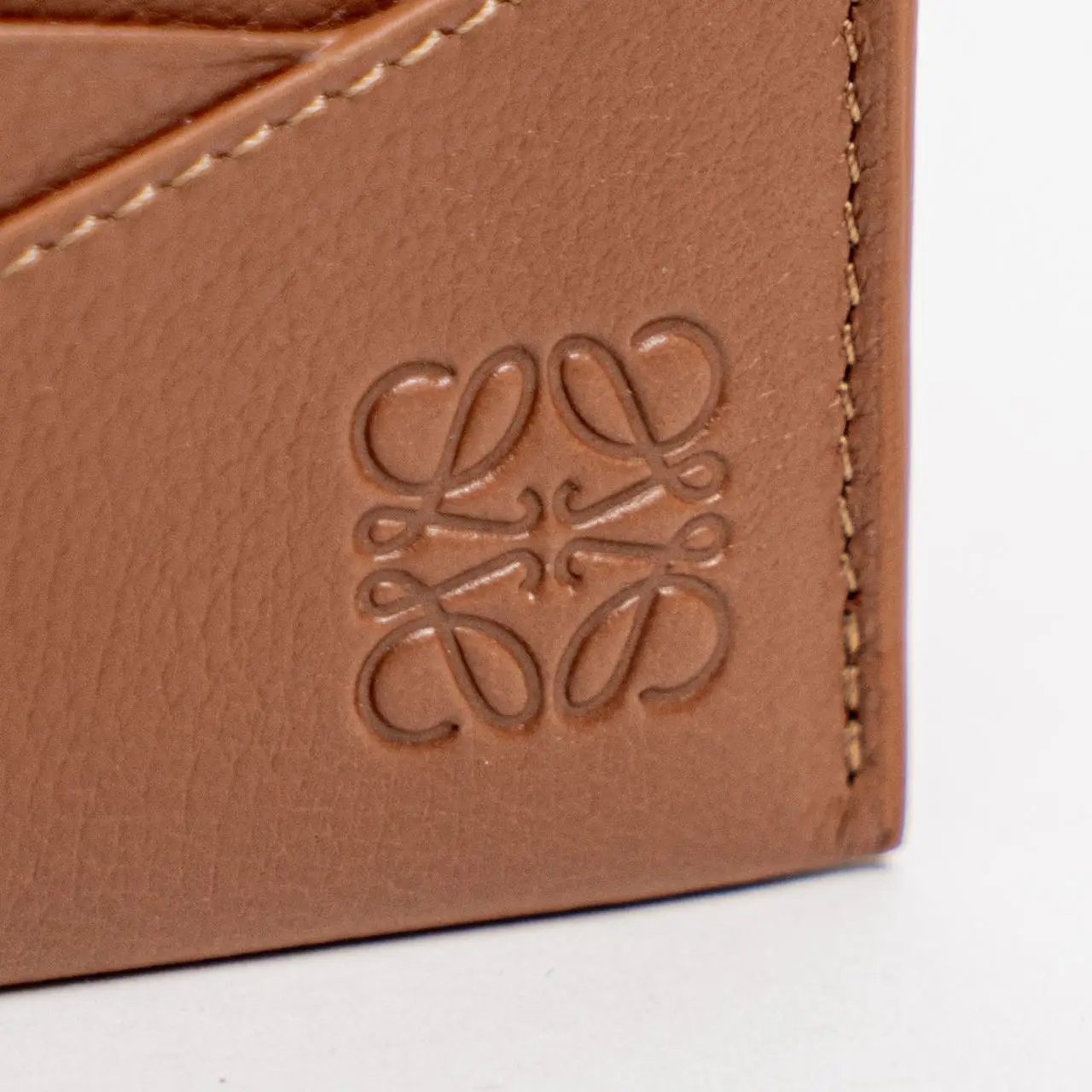 Loewe Puzzle Edge Plain Cardholder in Classic Calfskin Tan