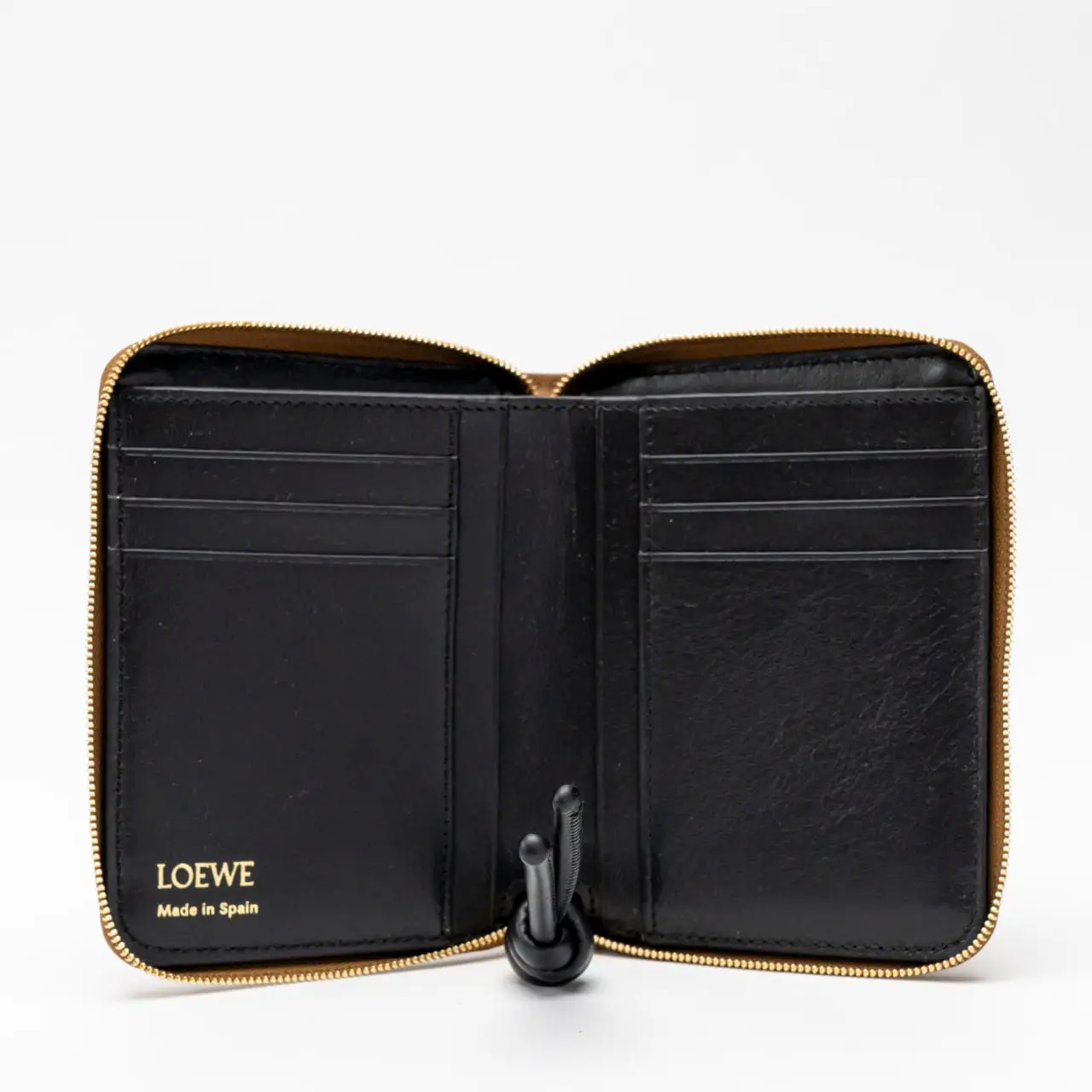 Loewe Knot Compact Zip Wallet Oak Black – voilà.id