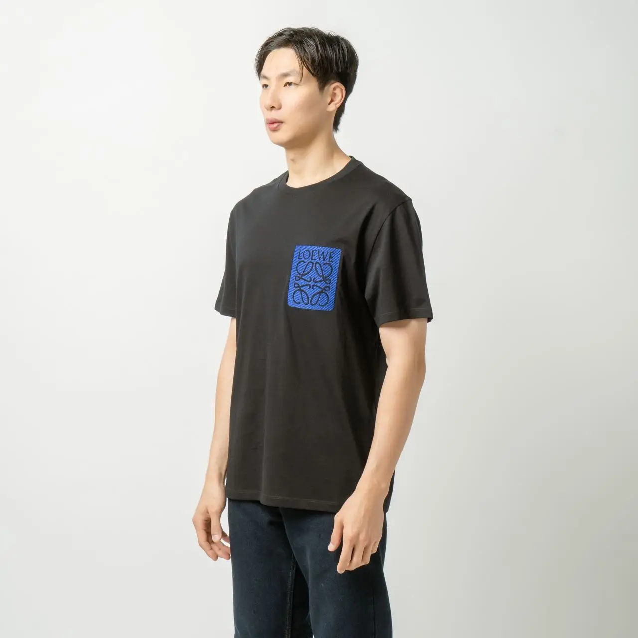 Loewe Anagram Patch Pocket Embroidered Relaxed Fit T-Shirt Black