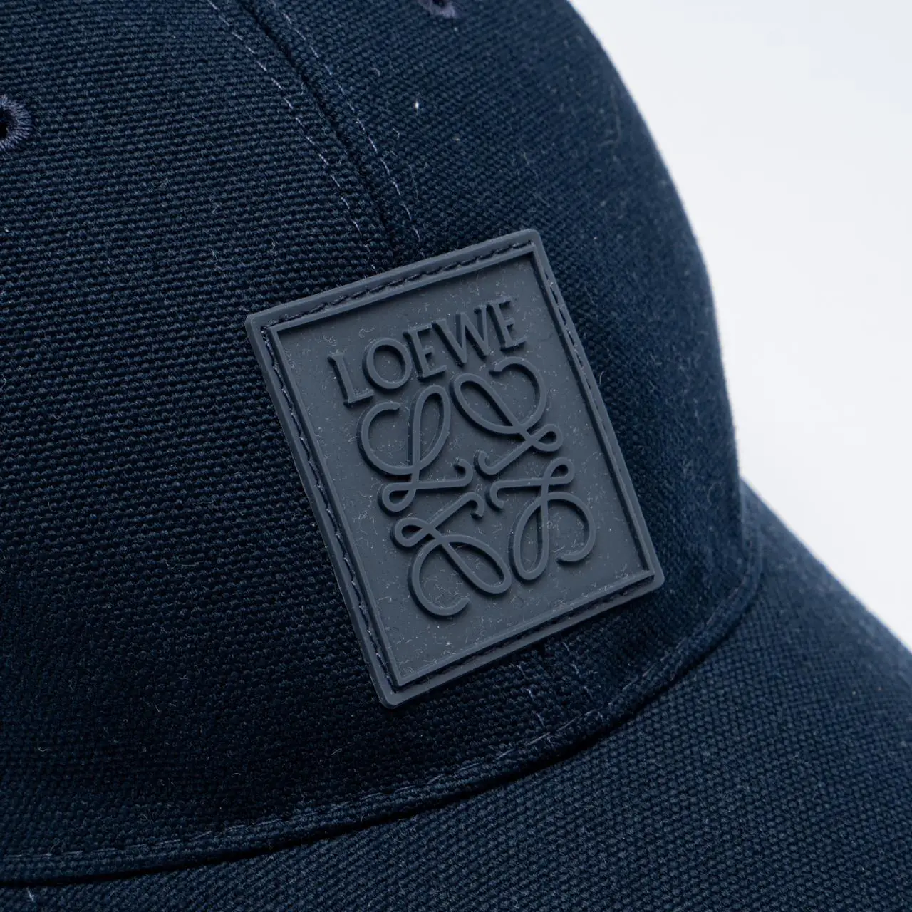 Loewe Logo Patch Baseball Cap in Canvas Deep Navy – voilà.id