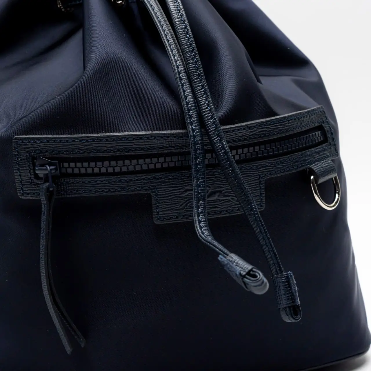 Le pliage néo bucket bag s hotsell