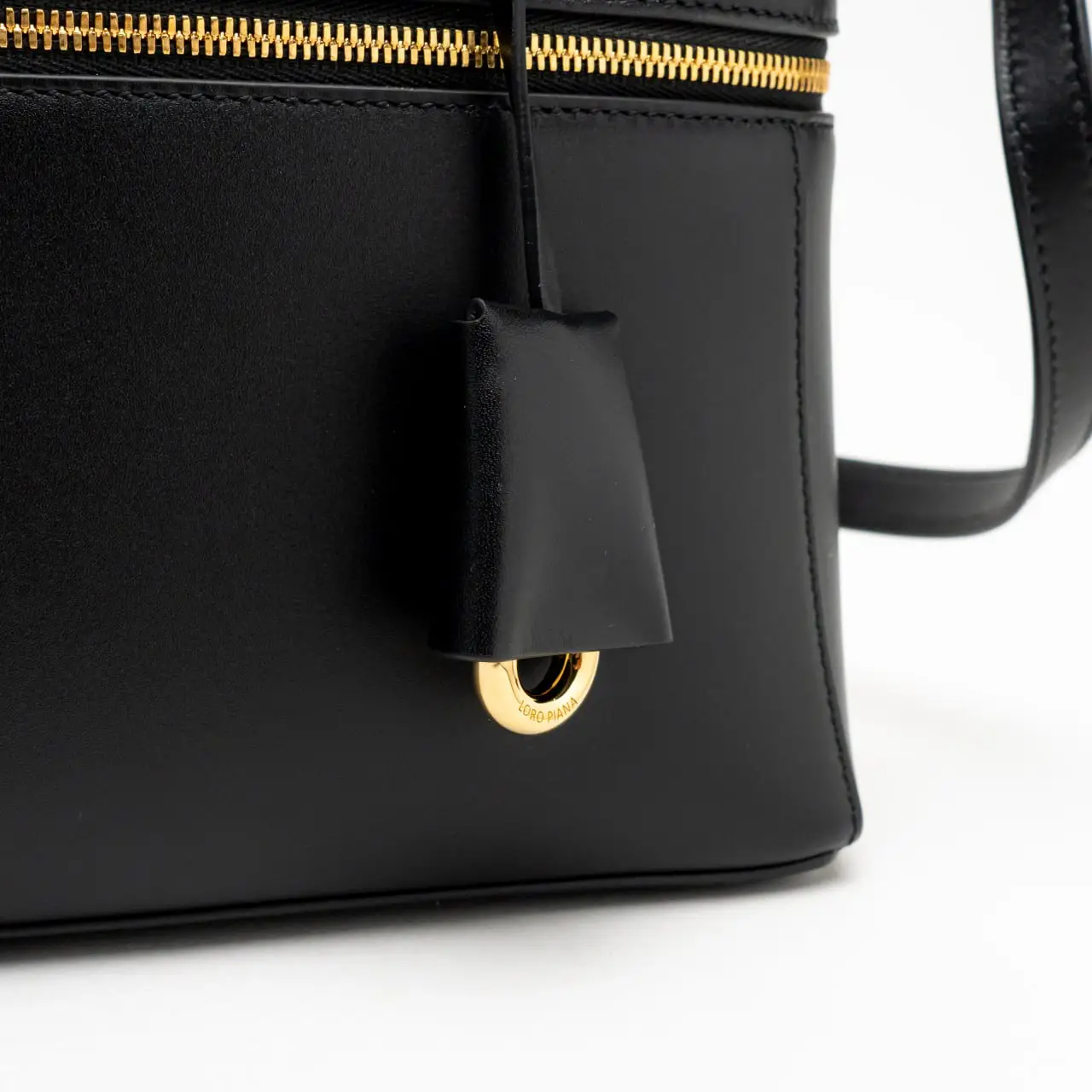 Loro Piana L27 Pochette Extra Pocket Calfskin Black Ghw Loro Piana L27 Pochette Extra Pocket Calfskin Black Ghw