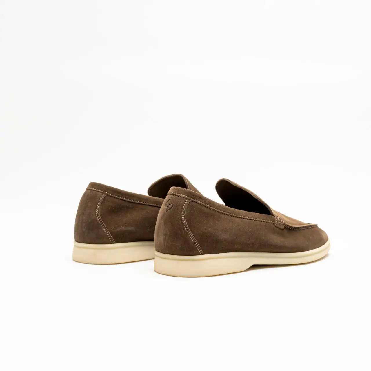 Loro Piana Summer Walk Loafers Suede Reikan – voilà.id