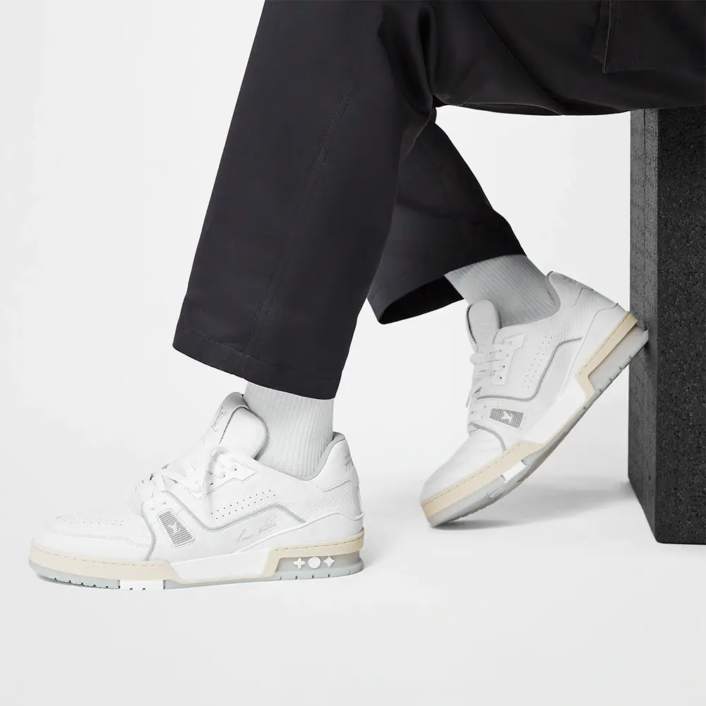 Sneaker lv terbaru shop