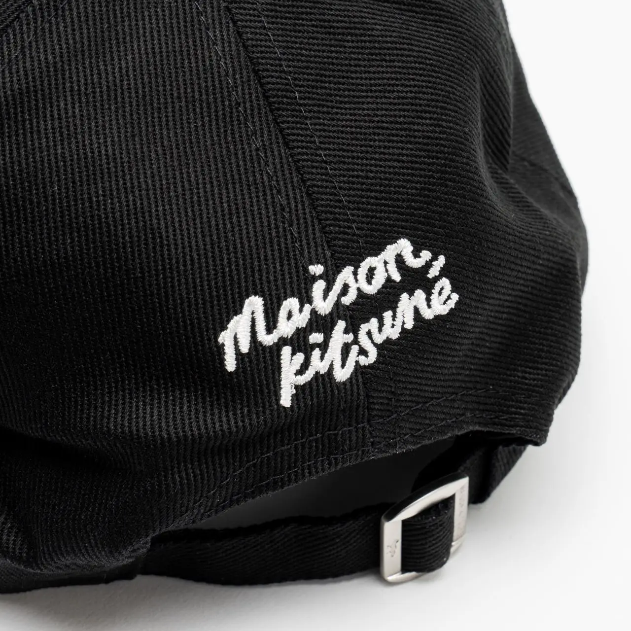 maumaumau♡ FOX HEAD PATCH REGULAR LONG-SLEEVED TEE-SHIRT | Maison Kitsuné