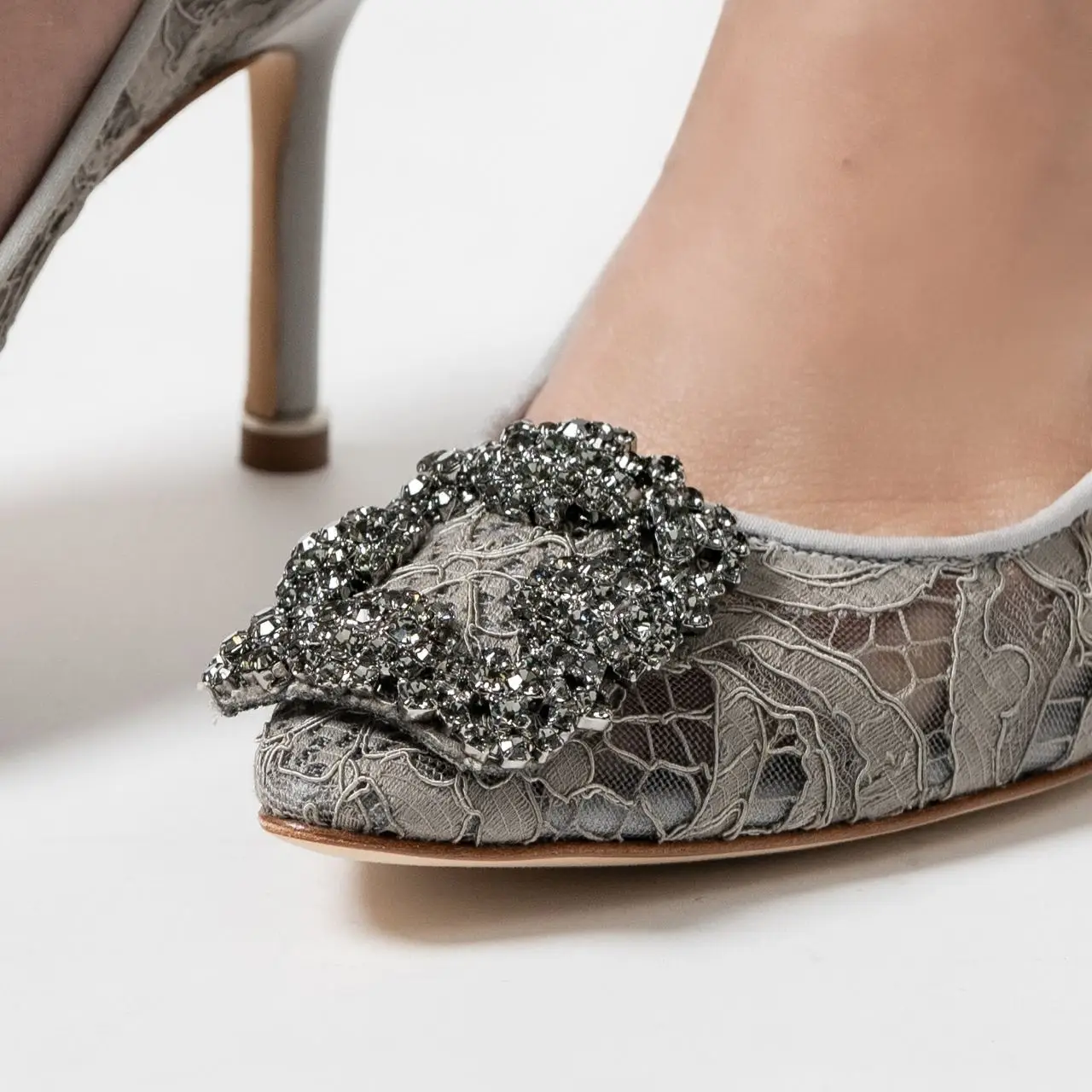 Manolo Blahnik Hangisi 90 Lace Pumps With FMC Crystal Buckle