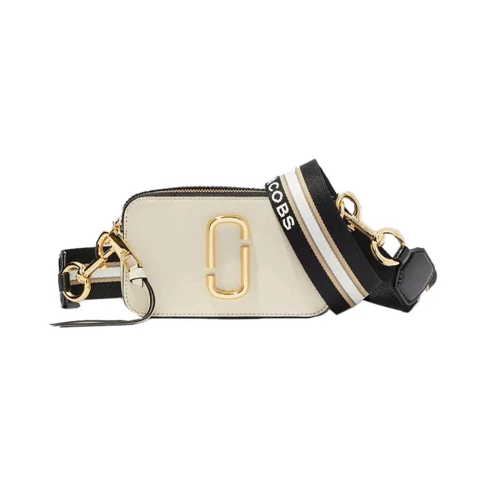 EmiliA♡MARC JACOBS/新作スモールカメラバッグ白 MARC JACOBS - EmiliA様専用♡MARC JACOBS/新作スモールカメラバッグ白