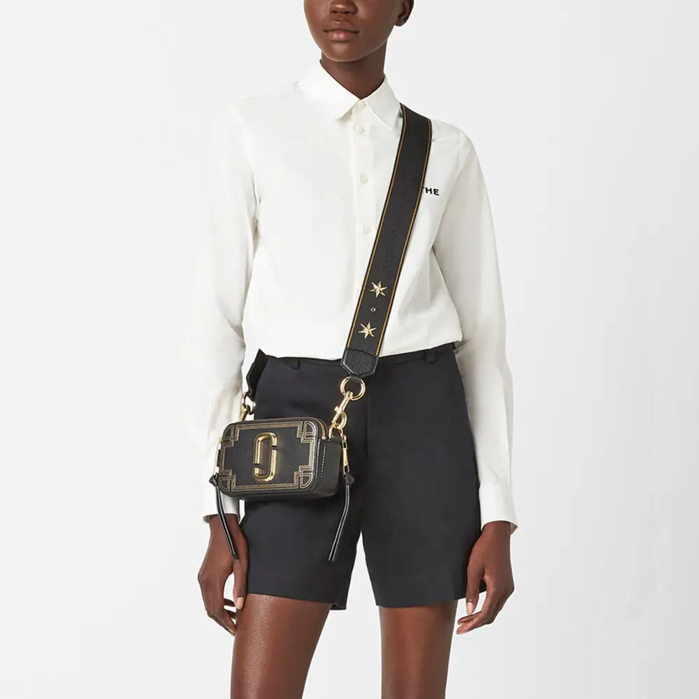 Marc Jacobs Gilded Webbing Strap Bag Black – voilà.id