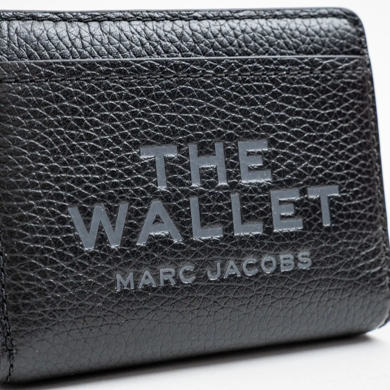 Marc jacobs wallet mens hotsell