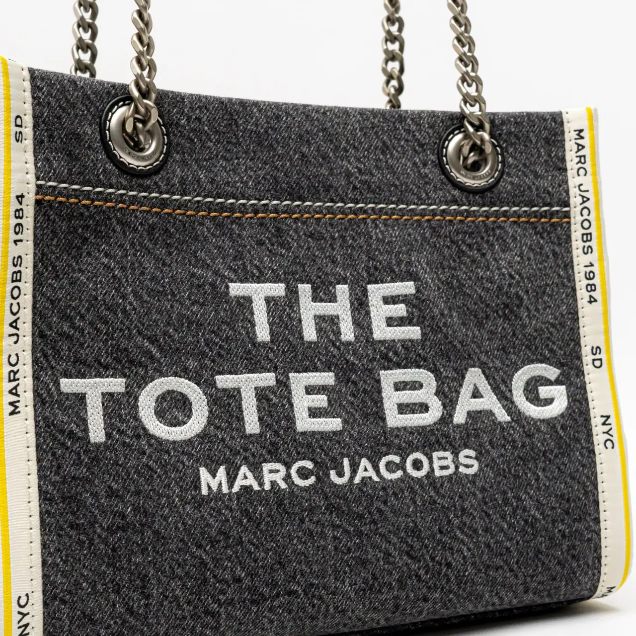 Marc Jacobs The Denim Chain Small Tote Bag Black Wash – voilà.id