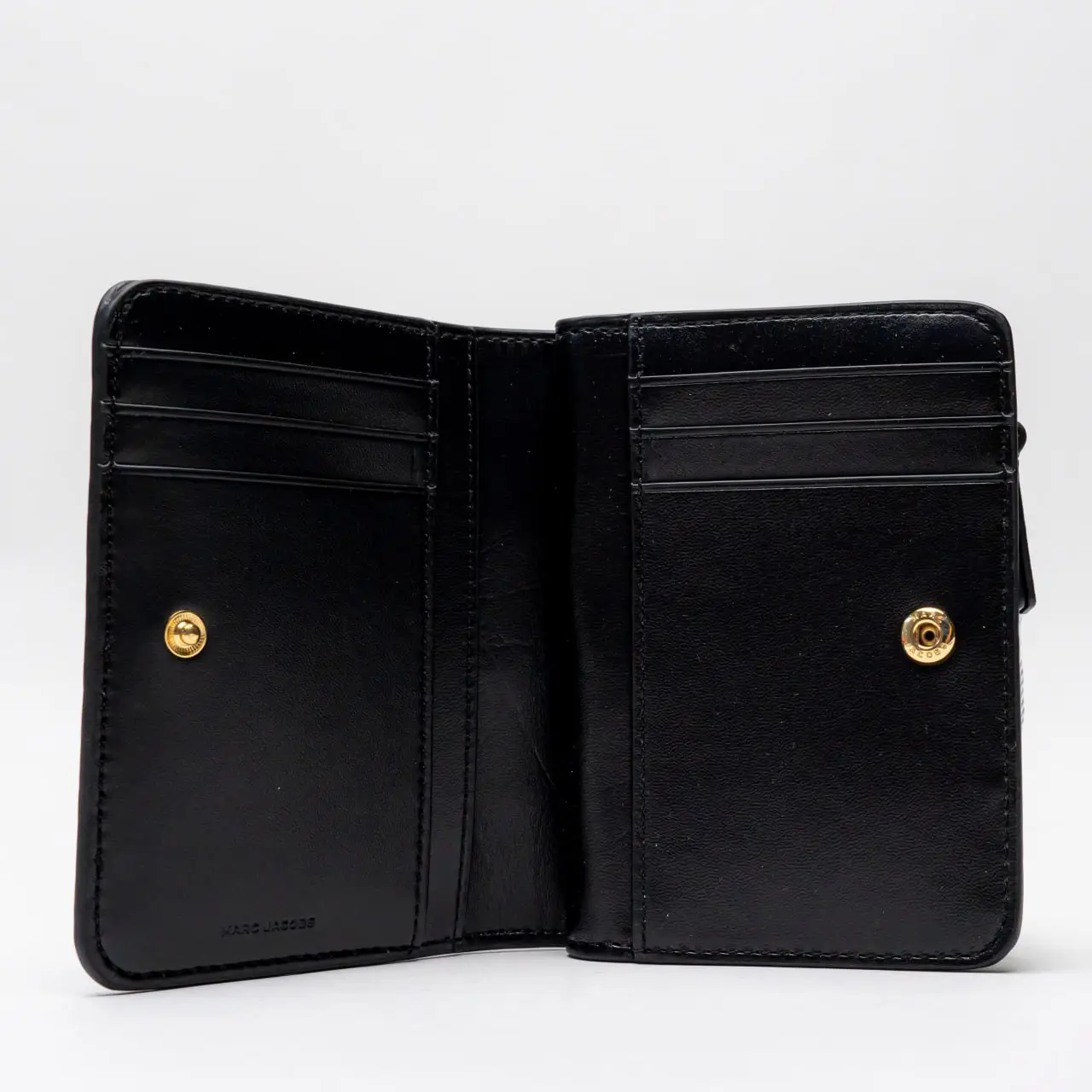 おしゃれで丈夫★Marc Jacobs Mini Black White Monogram Wallet PRE Order) MARC JACOBS Mini Black White Monogram Coin Pouch