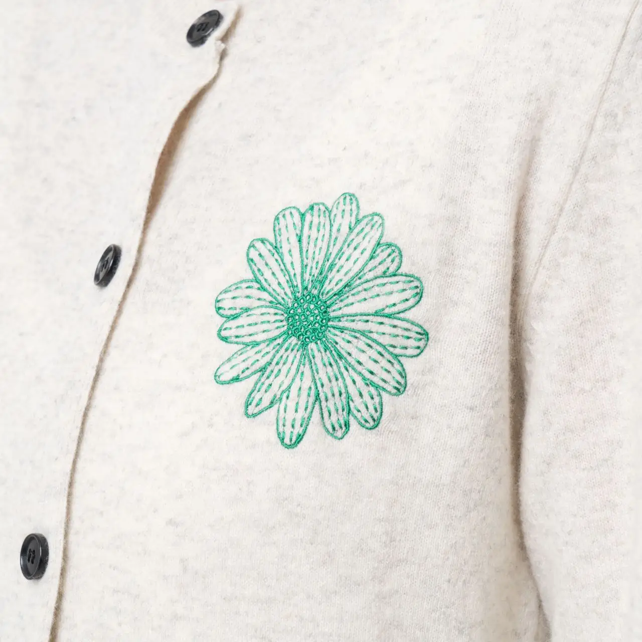 Mardi Mercredi マルディ CARDIGAN GREEY IVORY MARDI MERCREDI]Blended V-neck Cardigan