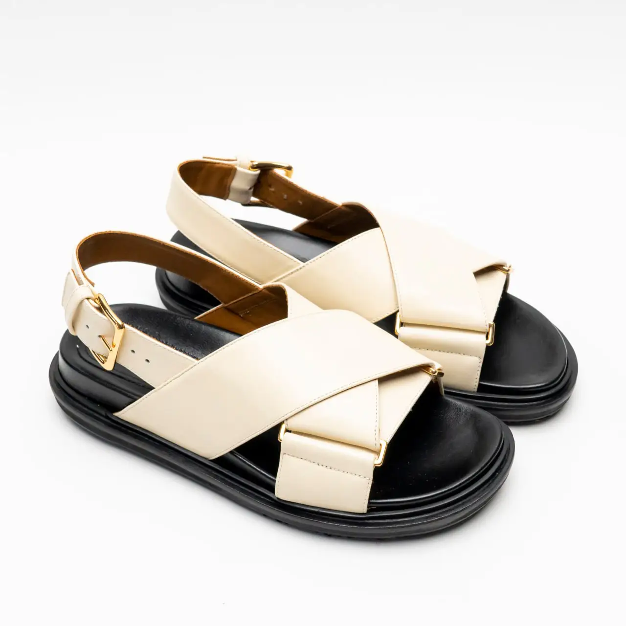 Marni Fussbett Crisscross Sandals Soft Leather White – voilà.id