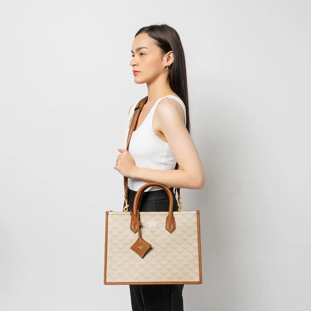 [MCM]★韓国人気★Himmel Loretos Tote Bag MCM Medium Himmel Tote Lauretos Beige – voilà.id