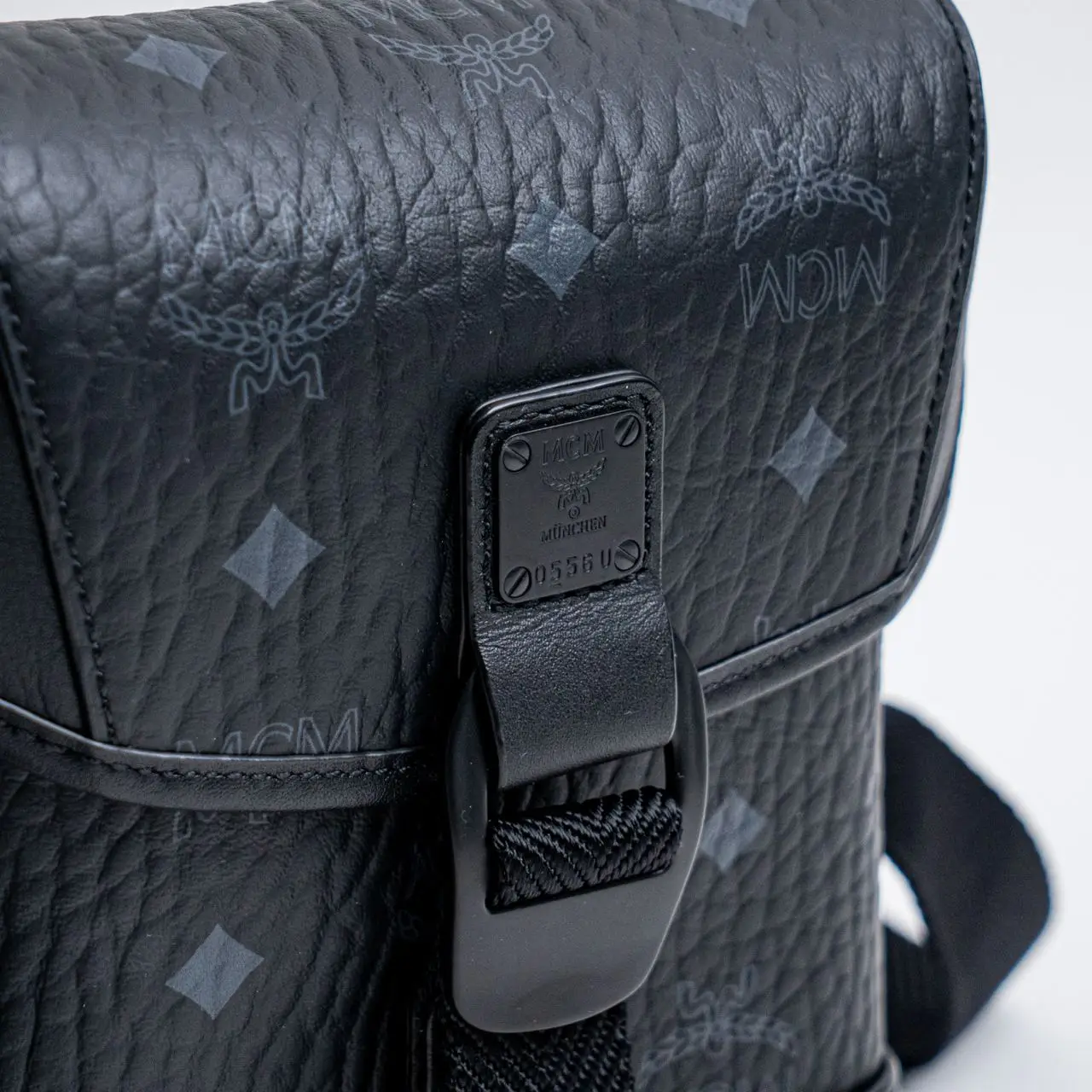 新品】MCM BLACK SILVER 150ml