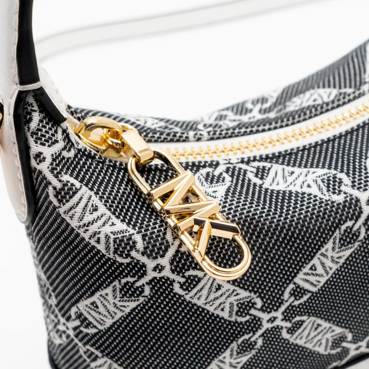 Michael Kors Wythe Logo Jacquard Top Handle Crossbody Bag Michael Kors Wythe Logo Jacquard Top Handle Crossbody Bag
