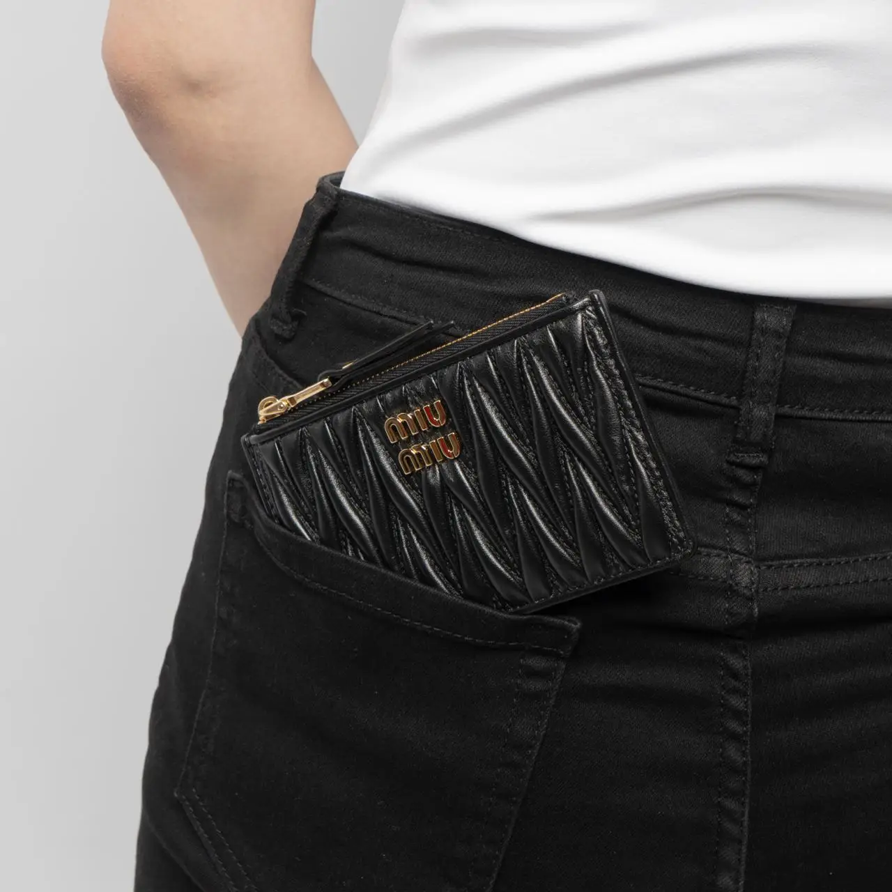 Miu Miu Matelassé Nappa Leather Envelope Wallet Black – voilà.id