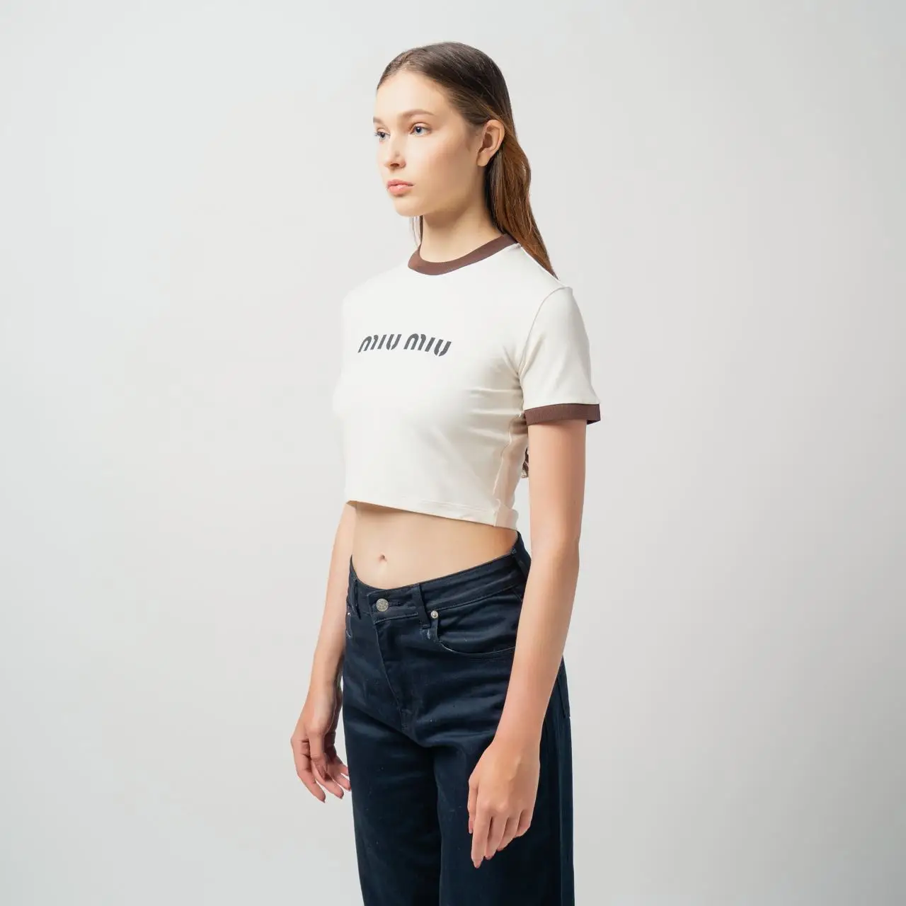 Miu Miu Logo Print Cropped T-Shirt Ivory – voilà.id