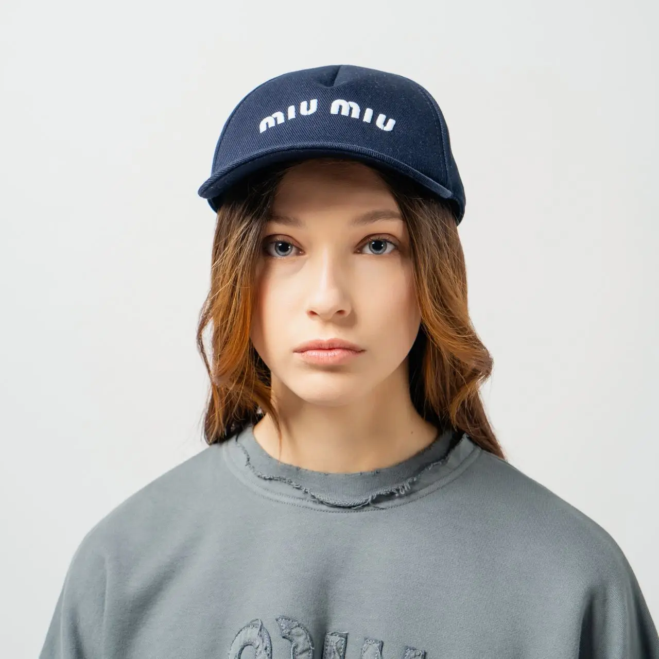 5月25日までの出品miumiu Drill baseball cap黒mサイズ Black/white Drill Baseball Cap | Miu Miu