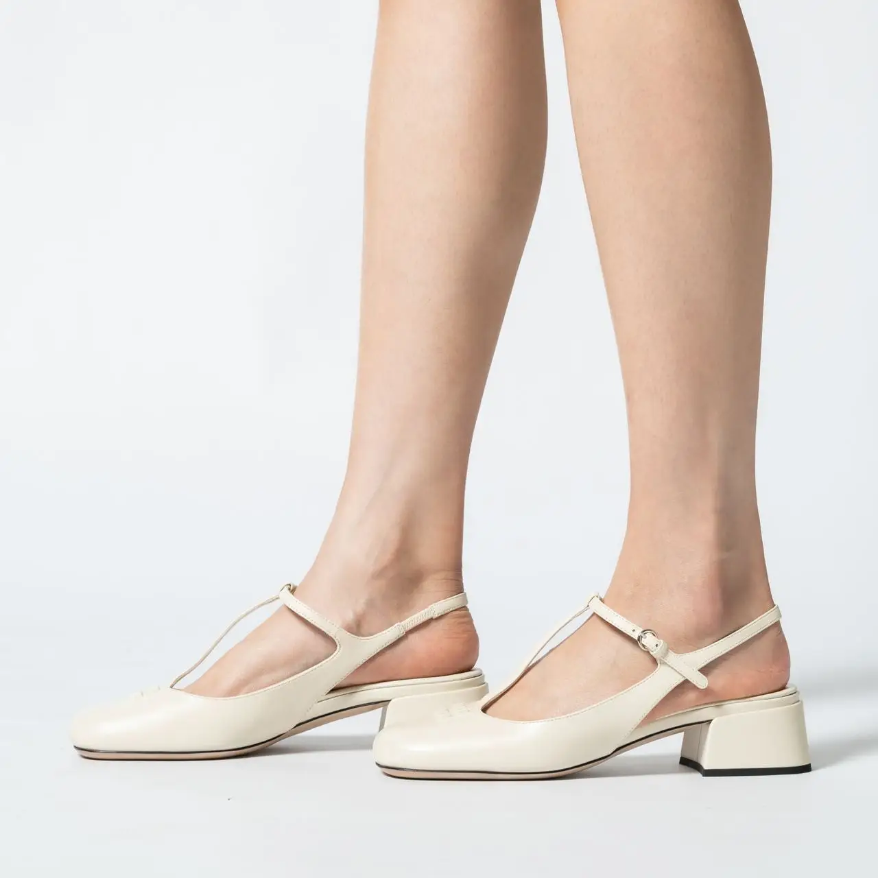 Miu Miu Logo 35 Patent Leather Slingback Pumps White – voilà.id
