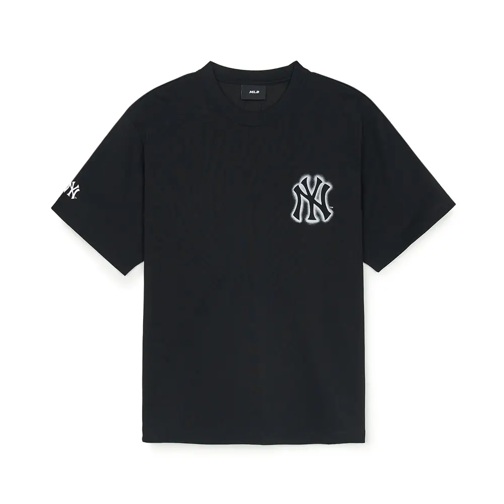 Tシャツ・カットソー [MLB] VARSITY BIG LOGO OVER FIT SHORT T-SHIRT MLB NY Yankees Small Heart Logo Overfit T-Shirt Black – voilà.id
