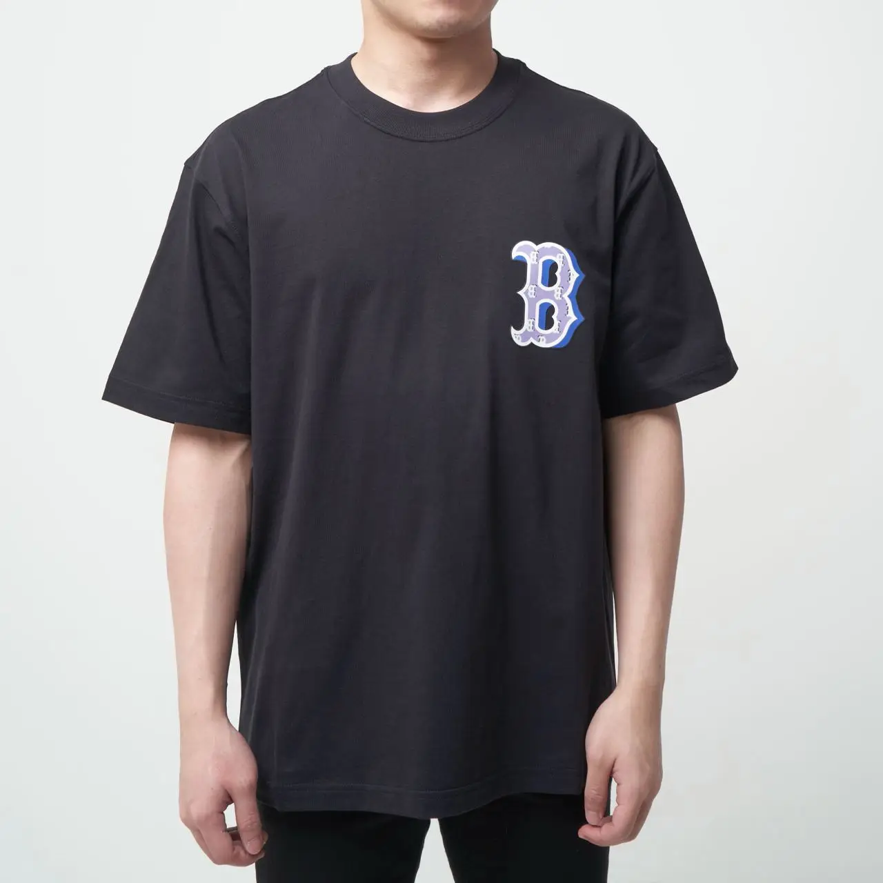 [MLB] Life Style Graphic Overfit T-Shirt ★すぐ品切れ★ MLB] Life Style Graphic Overfit T-Shirt ☆すぐ品切れ☆ (MLB