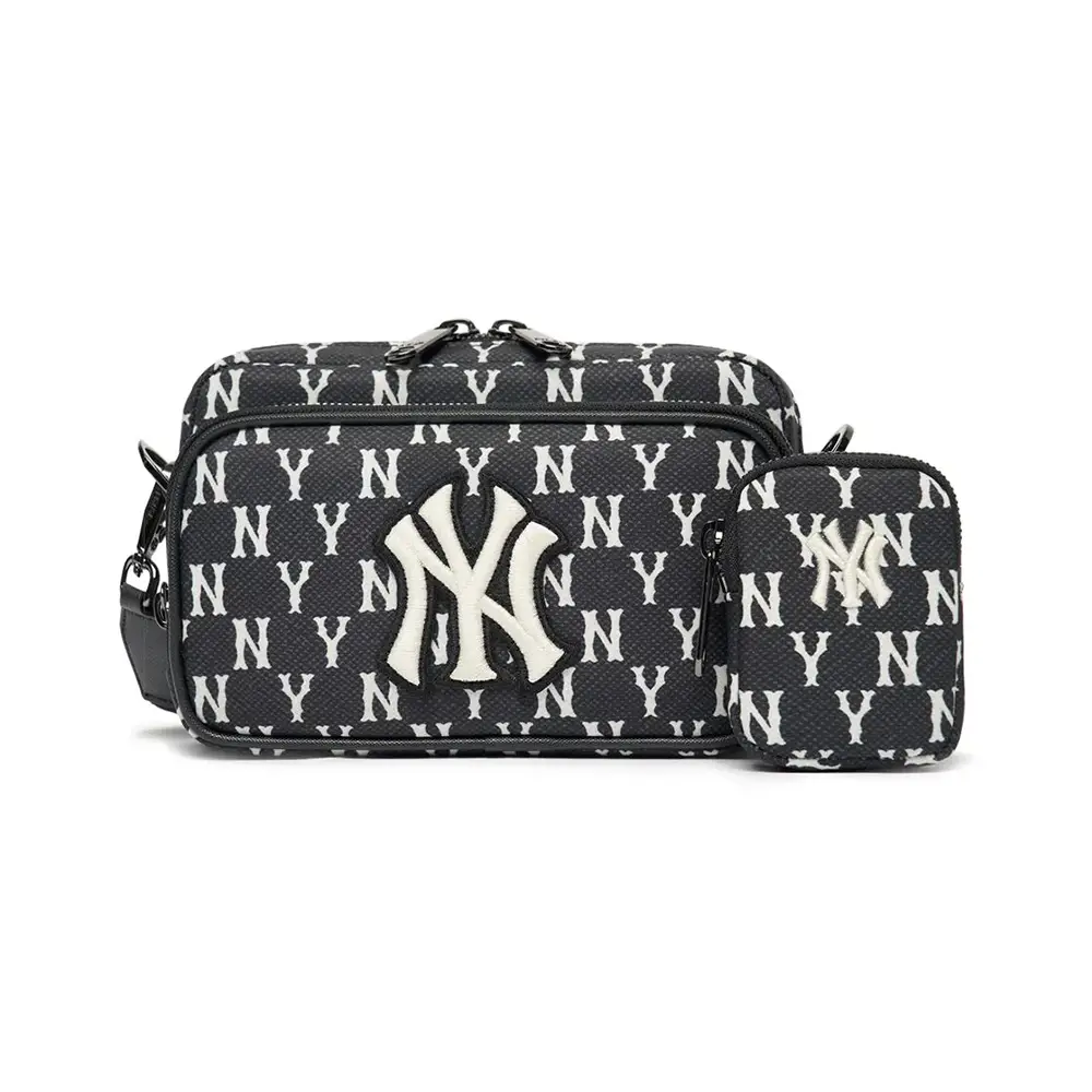 [MLB] Classic Monogram JQD Mini Cross Bag ★すぐ品切れ★ MLB KOREA] Diamond Monogram Jacquard Mini Cross Bag New York