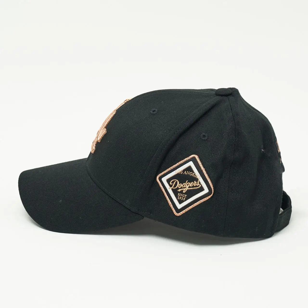 MLB公式正規品 NCOVER Unstruck Ball Cap LA (Black) s-l400.jpg