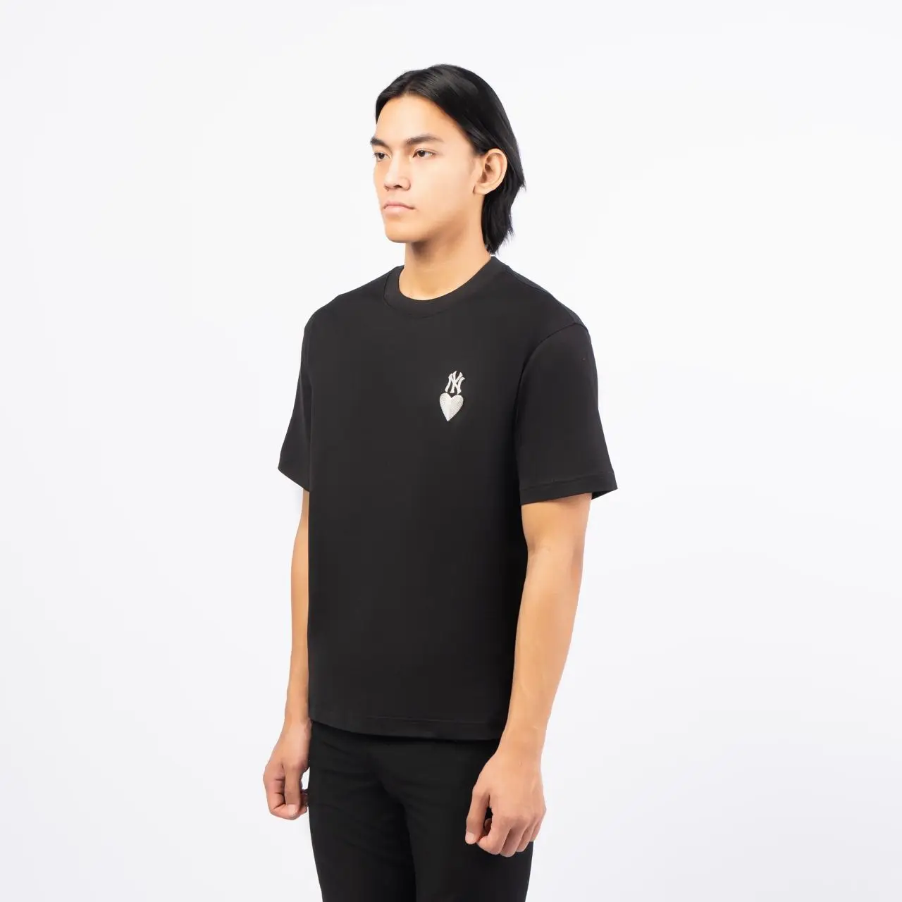 [MLB] Varsity Big Logo Overfit T-shirt ★すぐ品切れ★ เสื้อยืด Varsity Big Logo Oversized-Fit T-Shirt New York Yankees
