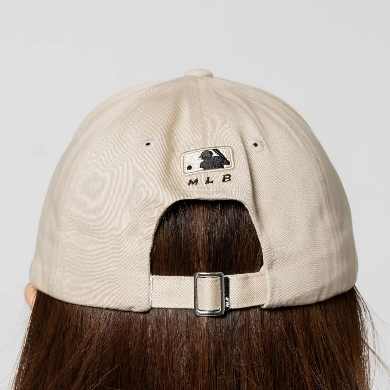 MLB NY Yankees Gothic Structured Ball Cap Beige – voilà.id