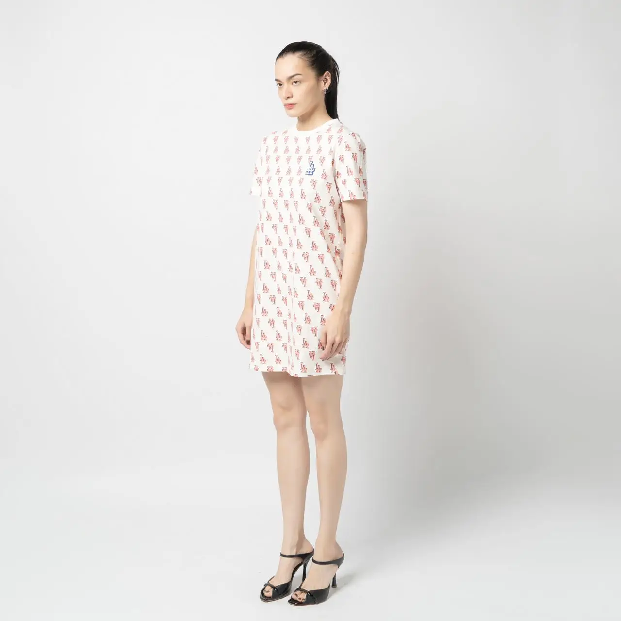MLB■(W)Monogram Slim Fit Pique Dress★送料込 Luana Fit-and-Flare Dress | GUESS