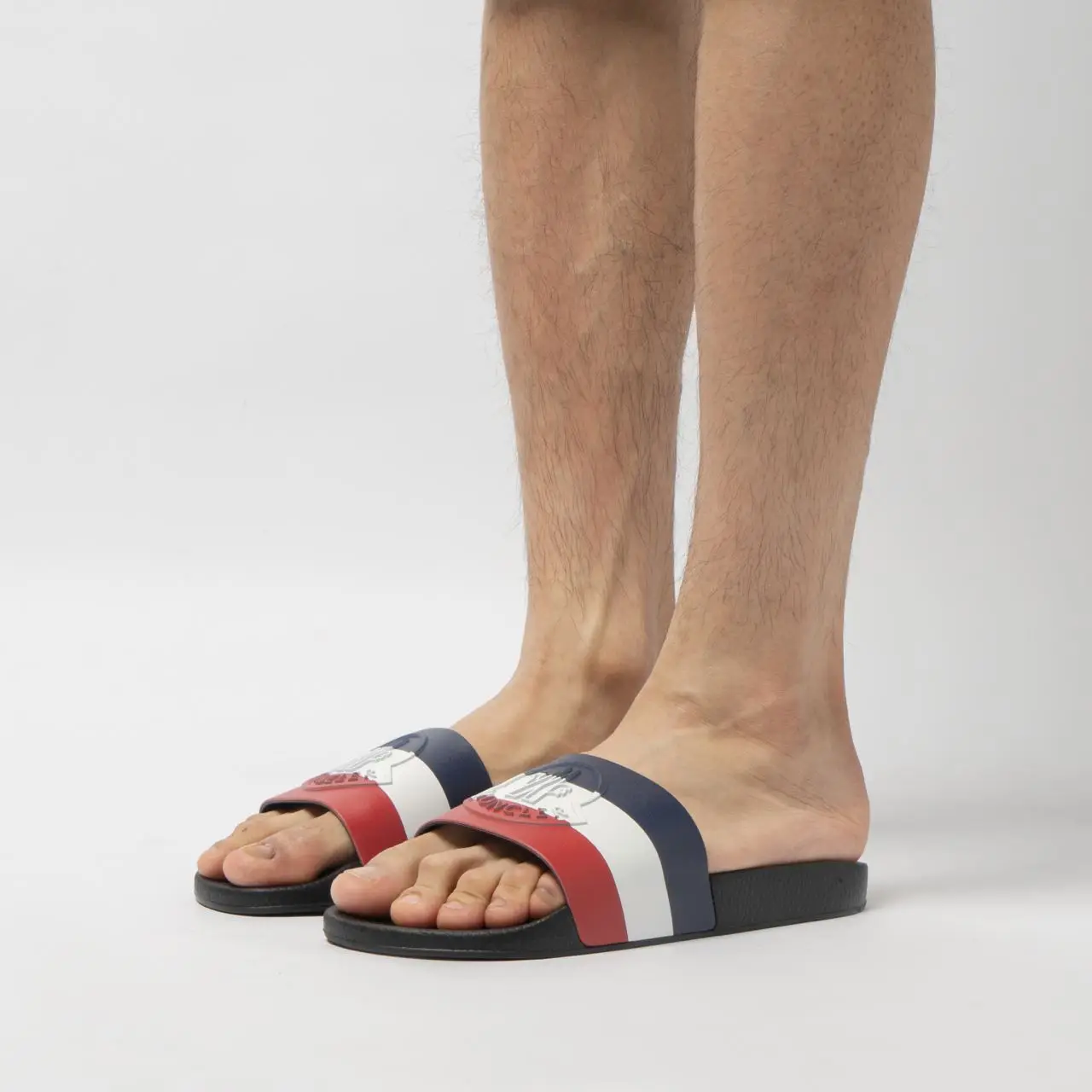 Moncler flip flops mens online