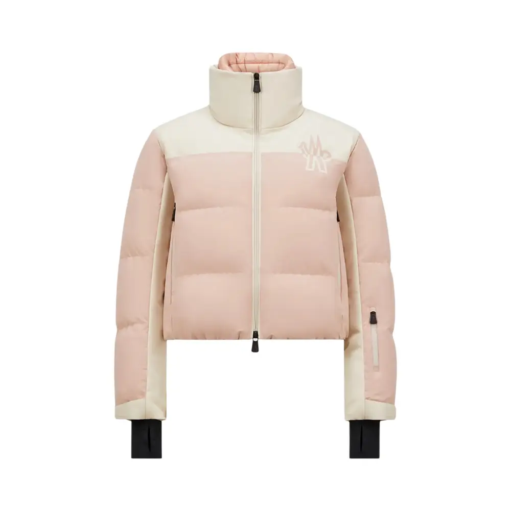 Moncler Walibi Short Down Jacket Light Pink – voilà.id