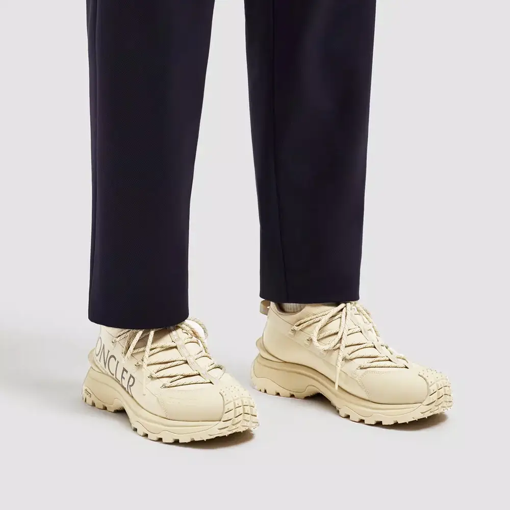 Moncler TrailGrip Lite 2 Trainers Sneakers Beige Men – voilà.id