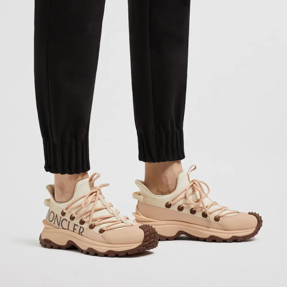 Moncler Trailgrip Lite 2 Sneakers Light Beige – voilà.id