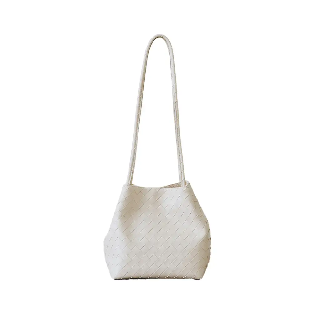 Monorow Juri Bucket Bag Ivory – voilà.id Monorow Juri Bucket Bag Ivory – voilà.id