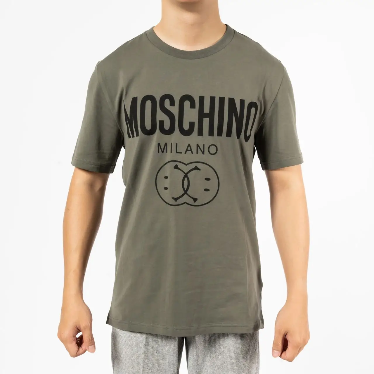 【MOSCHINO】Double-smile short-sleeved T-shirt/全国送料込み Moschino Smile Cotton T-Shirt | Black | FARFETCH