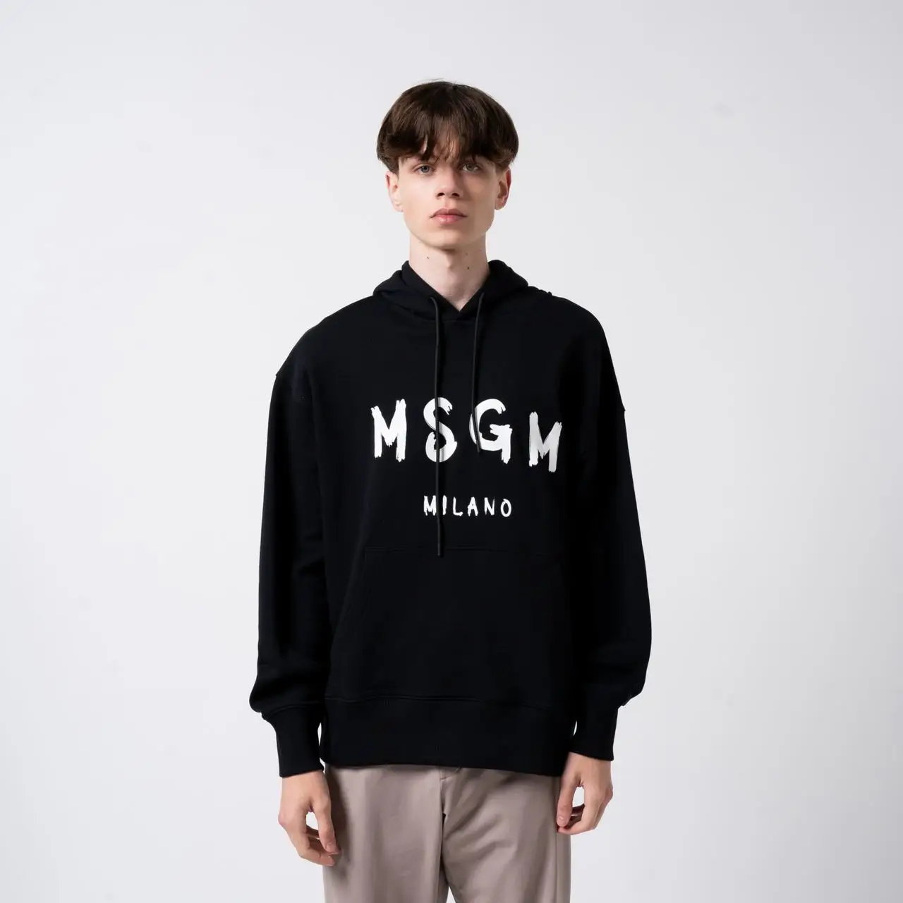 【送料&関税込】MSGM Logo-printed Sweatshirt MSGM logo-print Sweatshirt | Black | FARFETCH PL