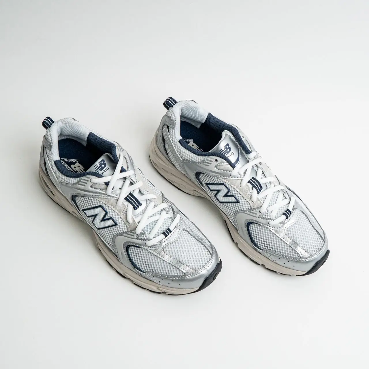 New balance 530 grey trainers with gum sole deals