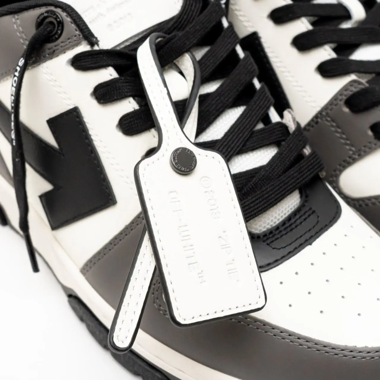 女の子向けプレゼント集結 Off-White Out White Sneakers Block Color 'OOO' Office Of 帽子