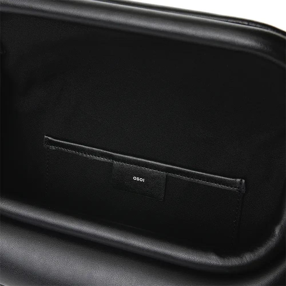 Osoi Folder Brot Shoulder Bag Black – voilà.id