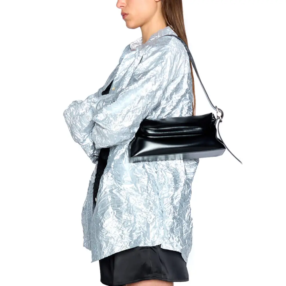 Osoi Folder Brot Shoulder Bag Black – voilà.id