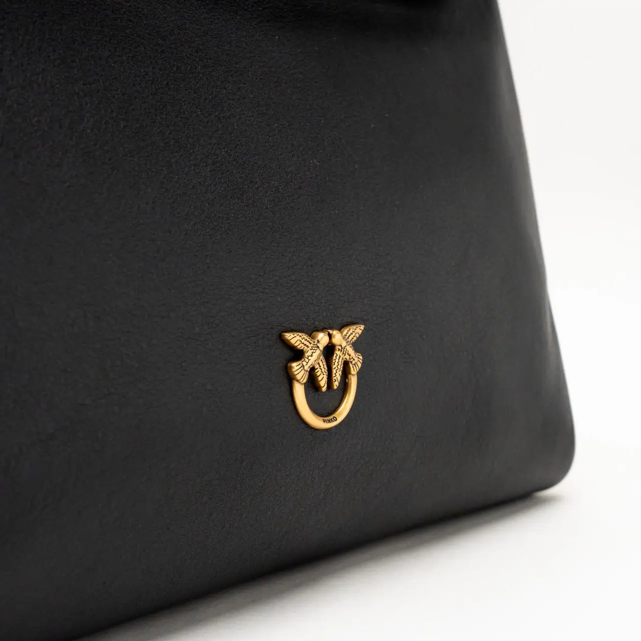 トートバッグ Pinko Structured Leather Handbag With Gold-Tone Bird Pinko | Large Soft Love Birds Bag | Be Queen