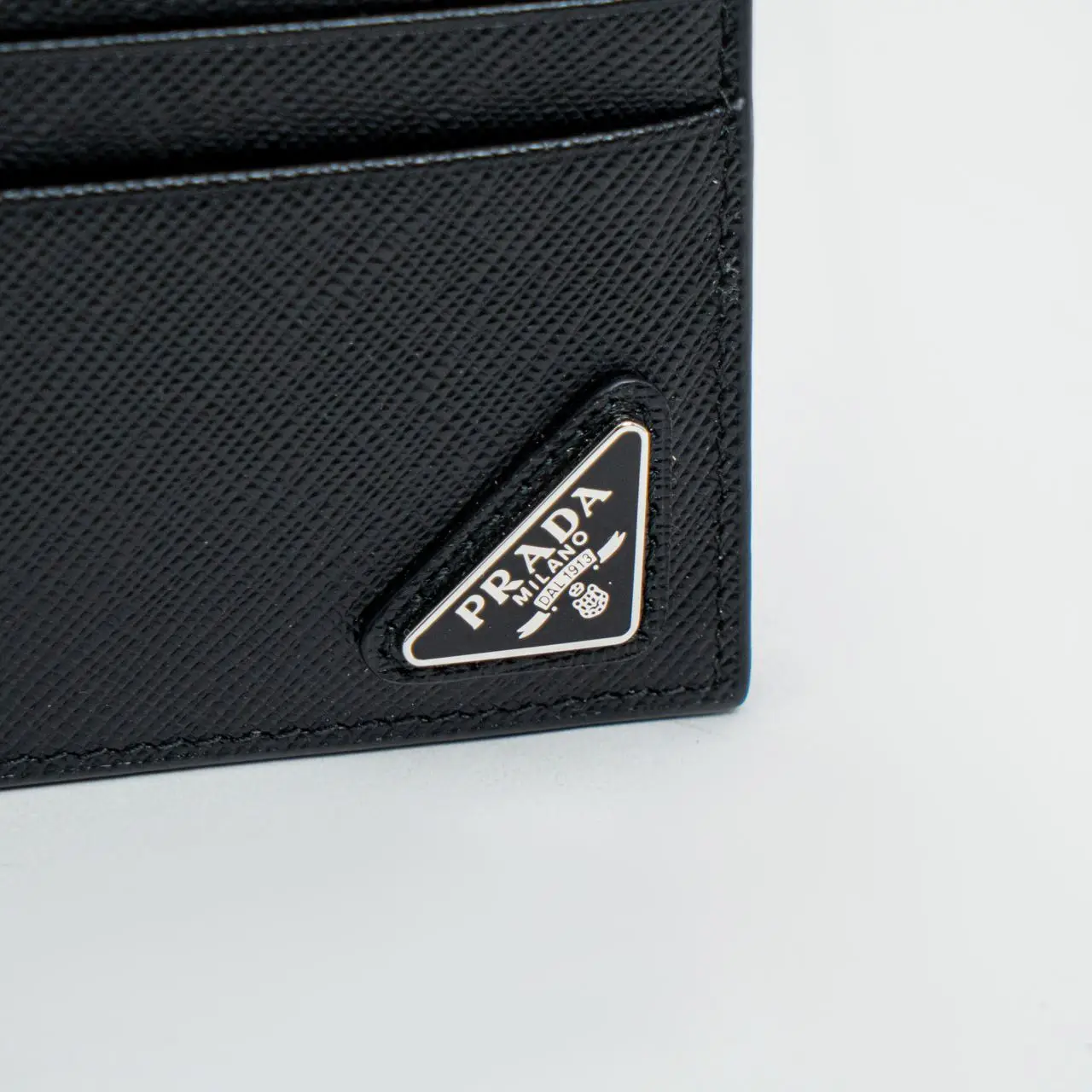 ★【PRADA】 Triangle Logo Zipper Card Wallet★ Prada Triangle Logo-plaque Nylon Zip Wallet | eBay