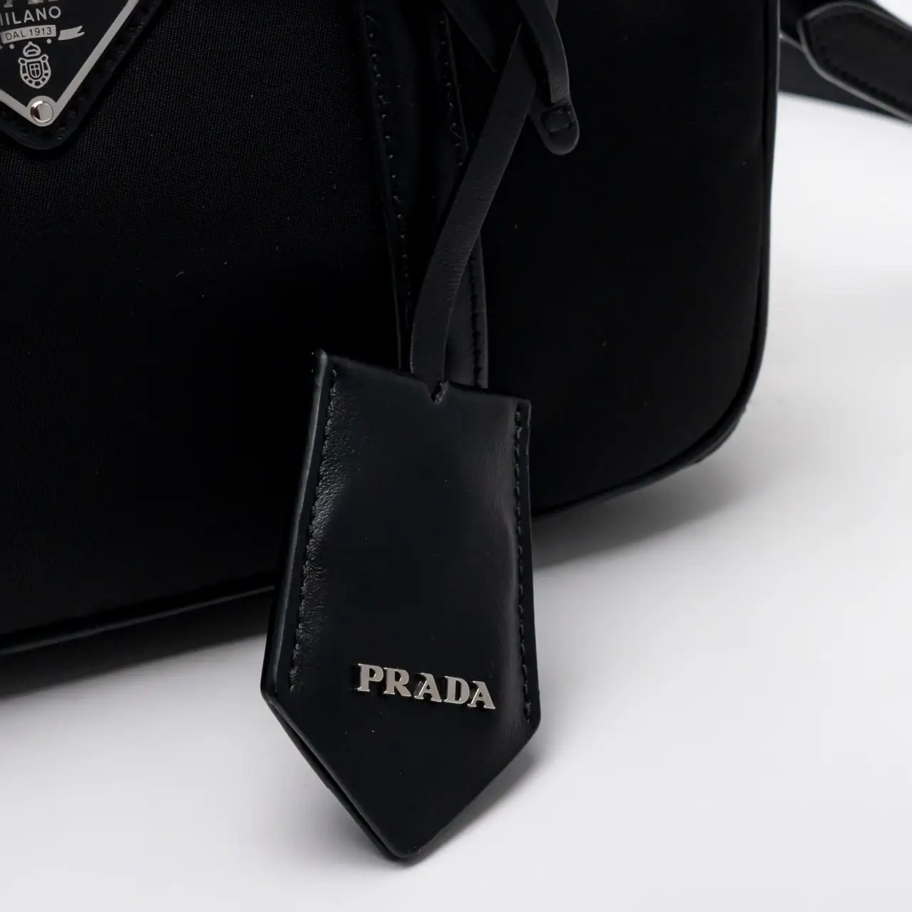 PRADA＊Re-Nylon and leather medium top-handle bag＊送料込 Prada Re-Nylon and Leather Medium Top Handle Bag with