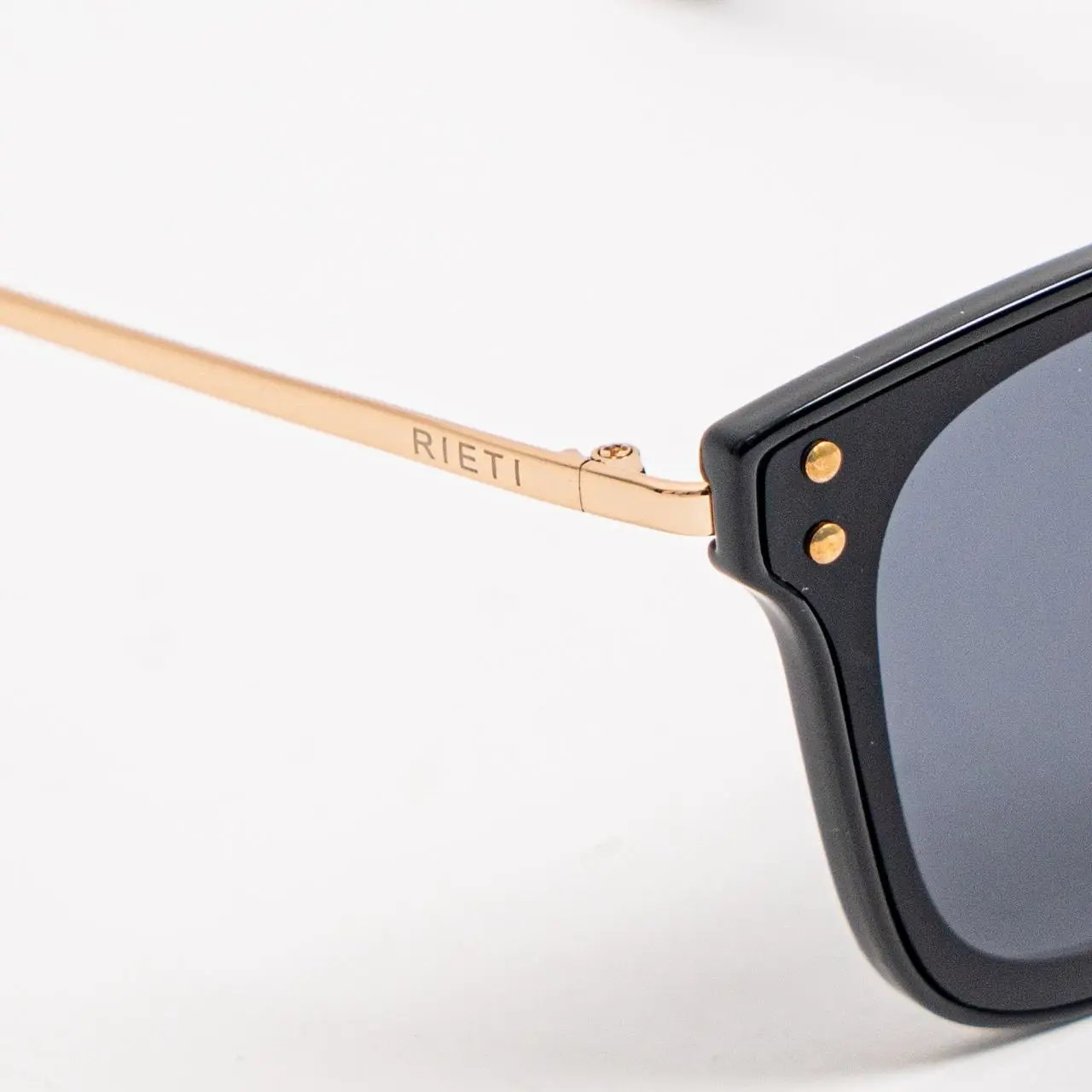 ◆RIETI◆ CORTO RT 4037 C1 BLACK RT4037 C1 RIETI BIJOU RT 4027 C1 Sunglasses Black Frame – voilà.id