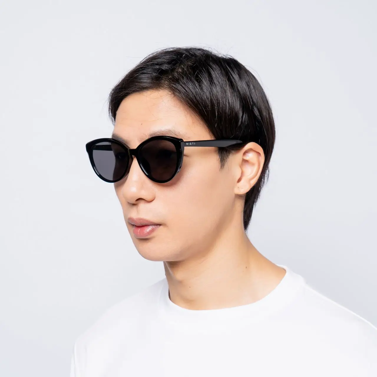 RIETI LUKA RT 4034 C1 Cat Eye Lenses Black Frame – voilà.id