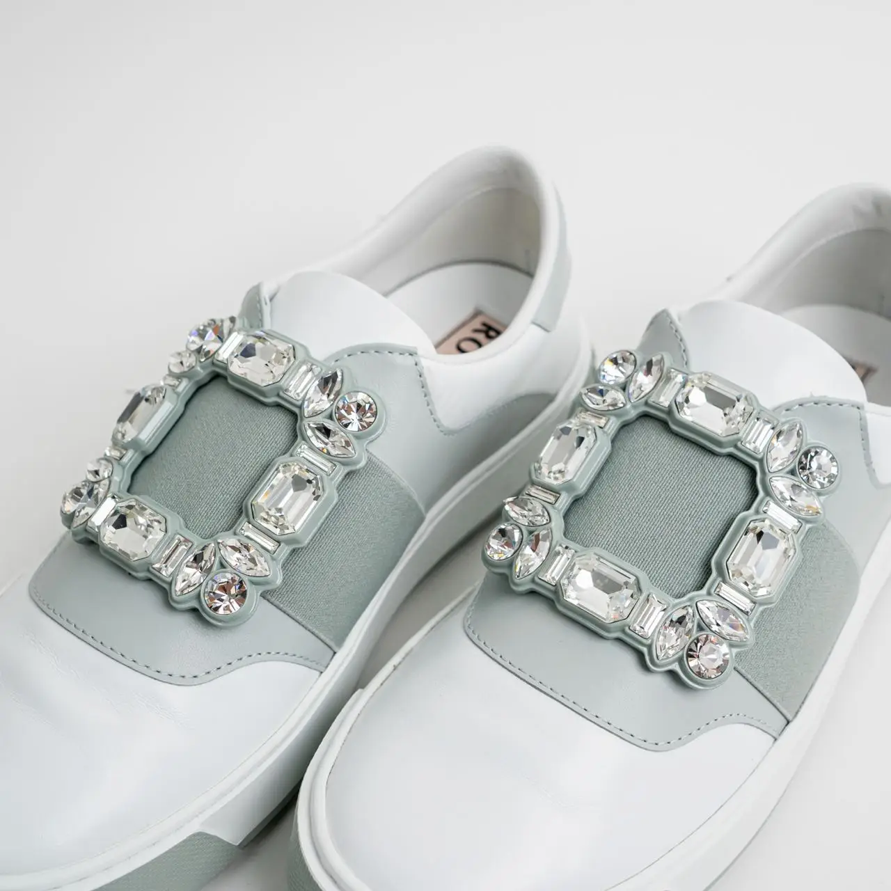 Roger Vivier Very Vivier Strass Buckle Leather Sneakers Grey