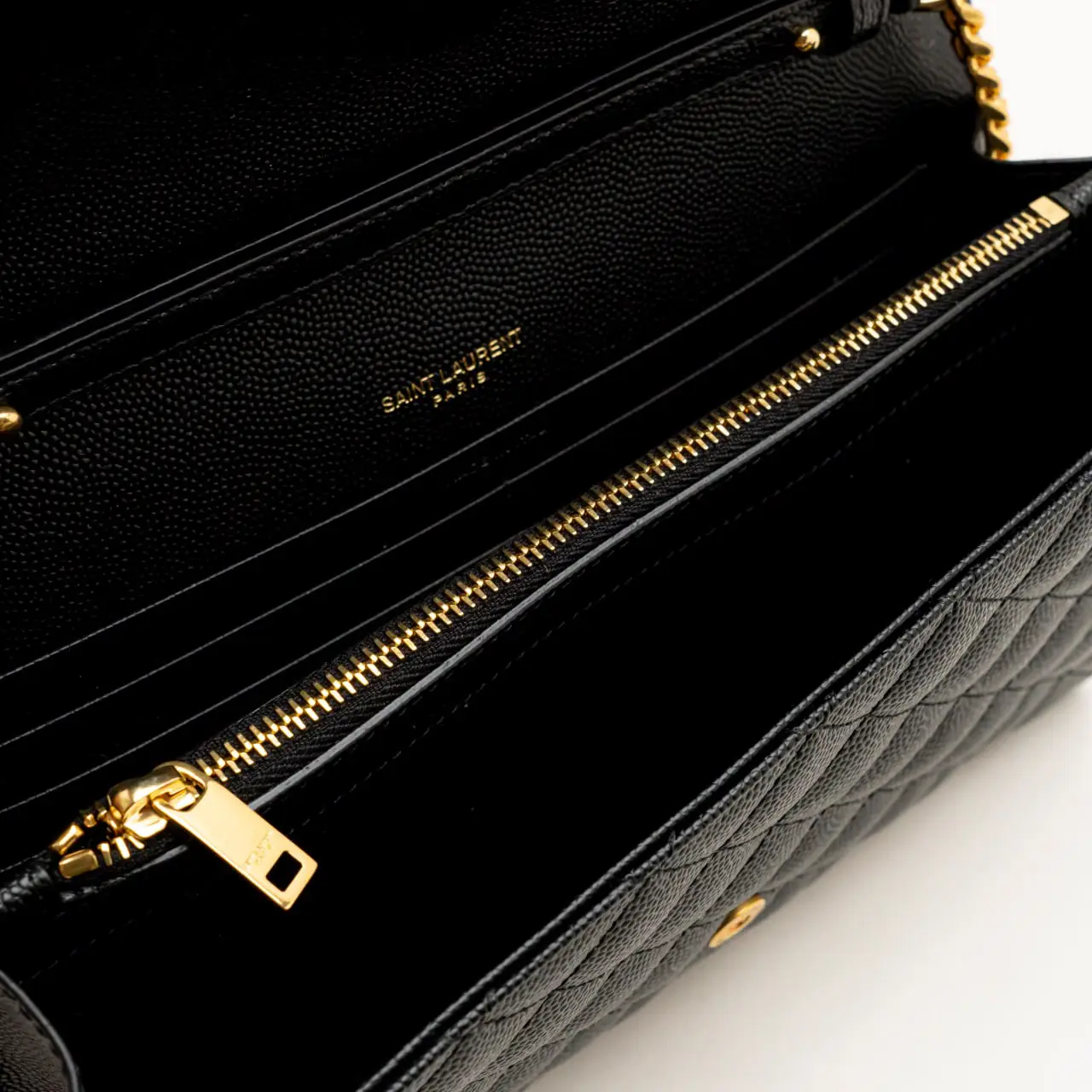 Saint Laurent Envelope WOC 22cm Mix Matelasse Black Ghw – voilà.id